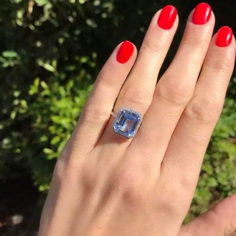 BLUE SQUARE DIAMOND BRIDAL RING - Picture 6 of 10